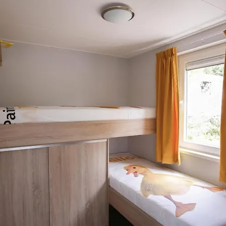 Duin Met Dakterras, 6 Personen * נונספייט